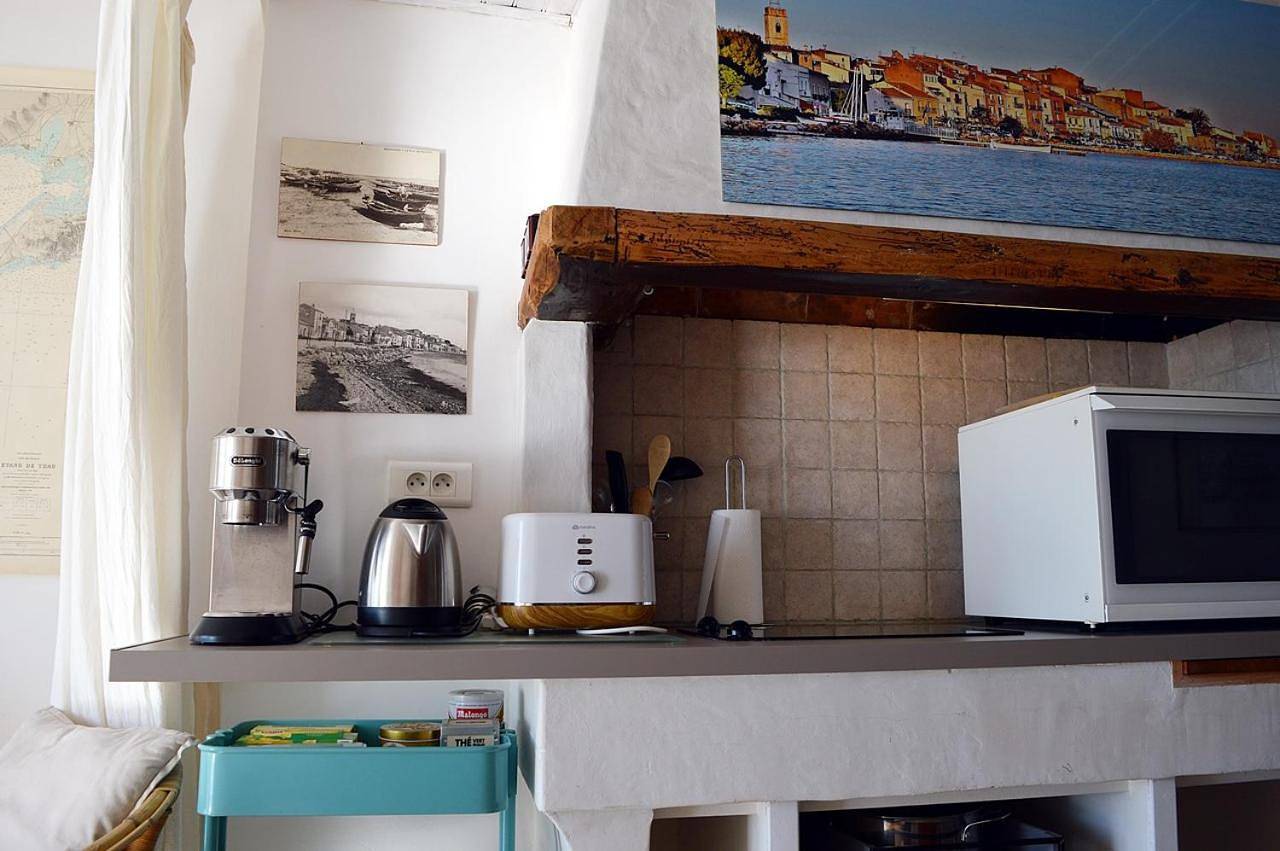 Appartement entier, Apartment with Sea View in Bouzigues, Côte méditerranéenne (France)