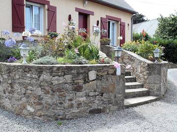 Chambre d’hôte pour 3 personnes, avec jardin à Saint-Coulomb