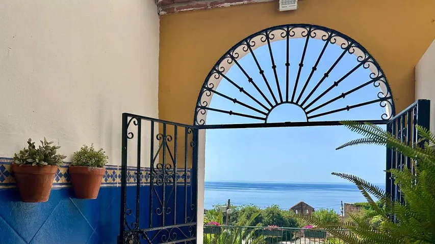 Apartamento de vacaciones para 2 personas, con terraza y vistas - 1
