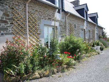 Chambre d’hôte pour 3 personnes, avec jardin à Pontorson