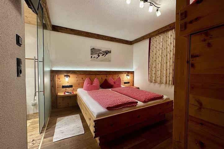 Hütte für 6 Personen, mit Sauna und Terrasse sowie Garten in Aschau im Zillertal - 3