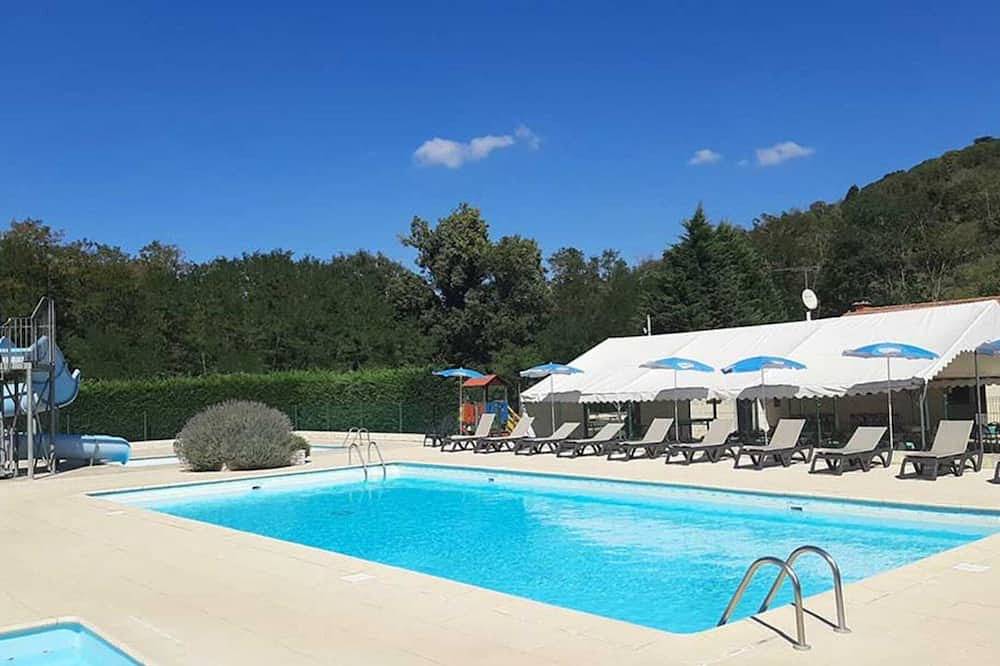 Mobil-home - 5 pers. in Nonette, Région de Besse-et-Saint-Anastaise