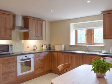 Log Cabin for 7 People in Forest of Bowland, Photo 4