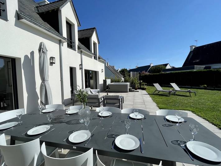 Location de vacances pour 12 personnes, avec jardin et terrasse à Locmariaquer - 4