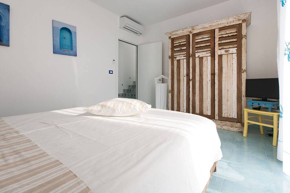 Ganze Wohnung, 301 Das türkisfarbene Herrenhaus in Marina di Pescoluse, Pescoluse