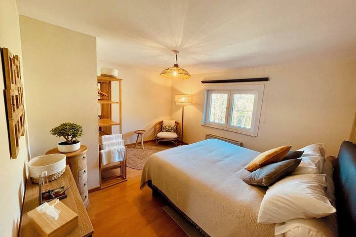 Gîte pour 8 personnes, avec terrasse dans Han-sur-Lesse - 2