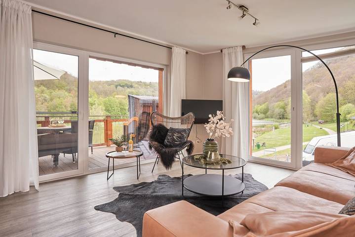 Ferienwohnung für 4 Personen, mit Garten und Seeblick sowie Ausblick in Eifel (Rheinland-Pfalz) - 2