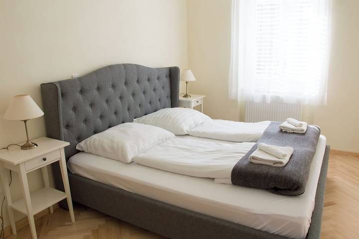 Ganze Wohnung, Villa Fontana-Charming 2-bedroom apartment with Ac & Wifi in Balatonfüred in Balatonfüred, Balatonfüredi járás
