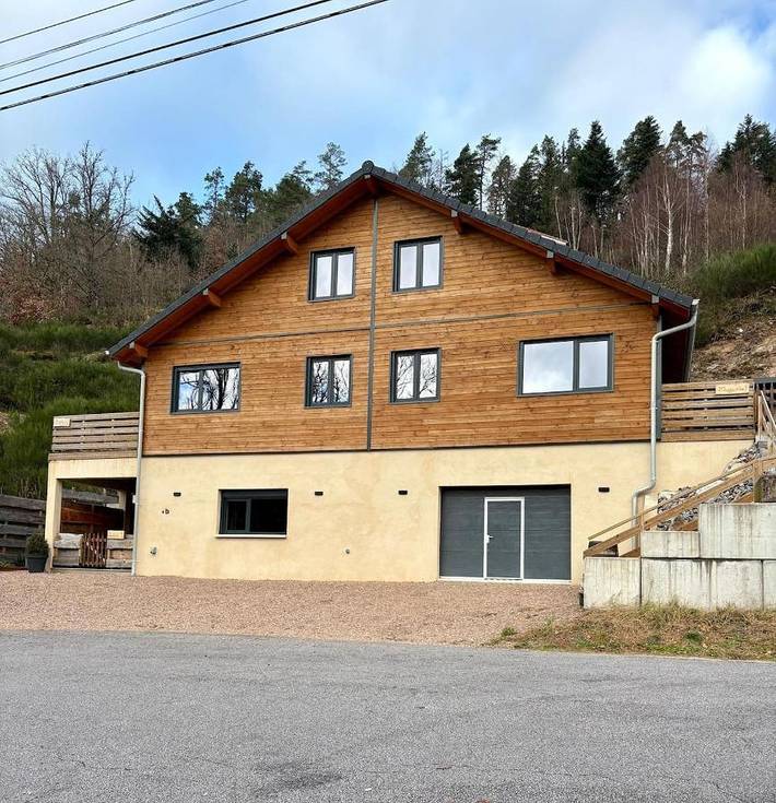 Chalet pour 4 personnes, avec jacuzzi et terrasse à Rochesson - 3