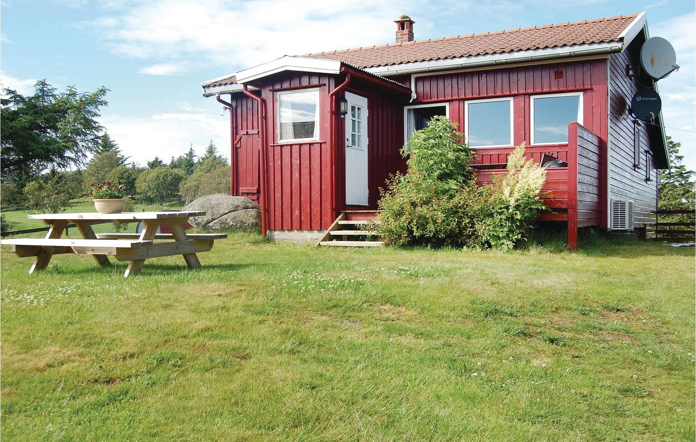 Ferienhaus für 6 Personen mit Garten in Farsund