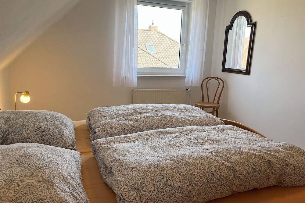 Ganze Wohnung, Schwalbennest - Fewo 2 in Nordstrand (Gemeinde), Nordseeküste