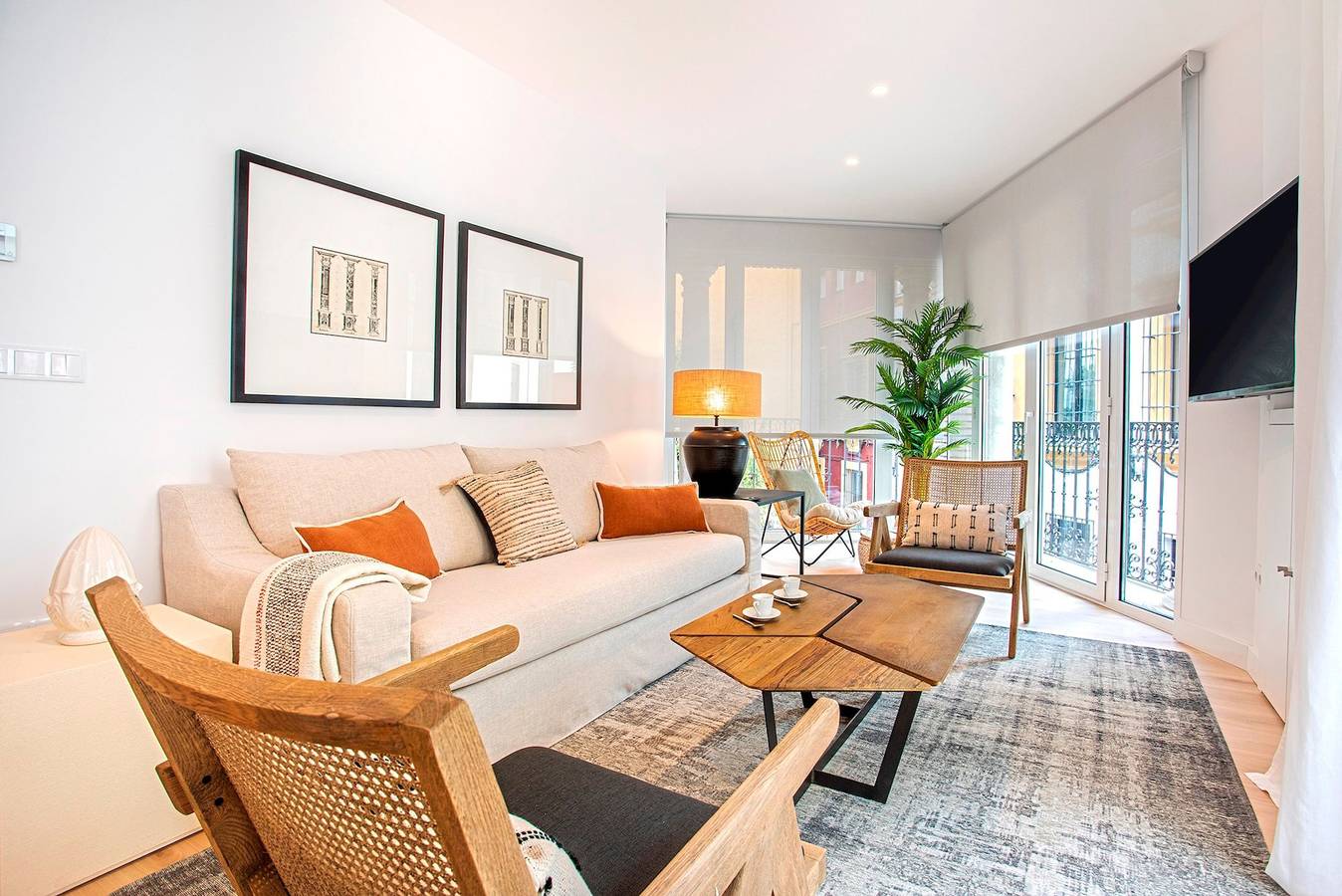 Entire apartment, Magnificent 3Bd apartment in Santa Cruz neighborhood. Aire Ii in Casco Antiguo, Sevilla