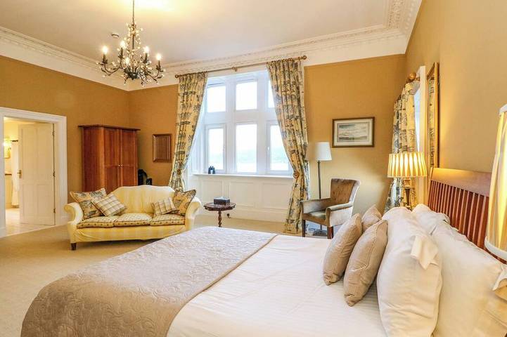 Rudha Na Craig, family friendly, with open fire in Inveraray in Argyll & Bute
