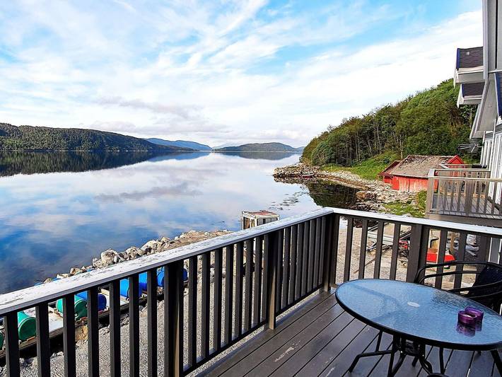Ferienhaus für 6 Personen, mit Terrasse in Nördliches Fjordnorwegen