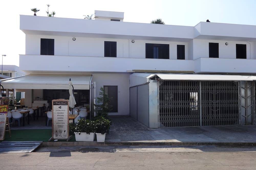 Ganze Wohnung, Apartment Mary from 4 to 6 places in Lido Marini, Golf von Tarent