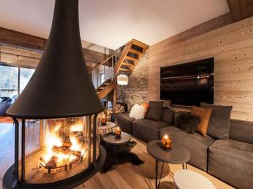 Chalet pour 12 personnes, avec terrasse, adapté aux familles dans Méribel