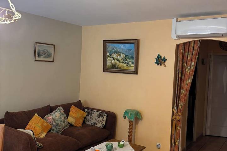 Provencal house near town center and beaches in Le Pradet, Mittelmeerküste (Frankreich)