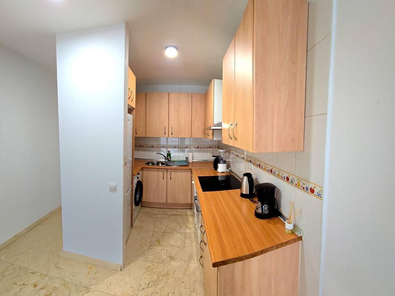 Ganze Ferienwohnung, Lima Sol Apartment: Stilvoll, Zentral & Ruhig in Torremolinos Zentrum, Torremolinos