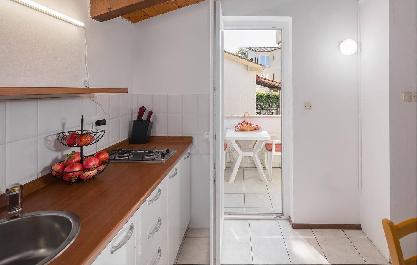 Ganze Ferienwohnung, Charmante Ferienwohnung in der Nähe der Küste, mit Pool und Terrasse in Kukci in Kukci, Porec und Umgebung