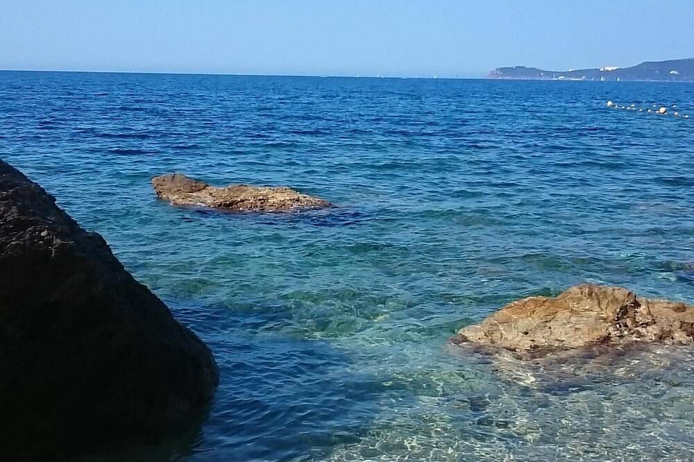 Appartement De Vacances pour 5 Personnes dans Le Pradet, Région de Toulon