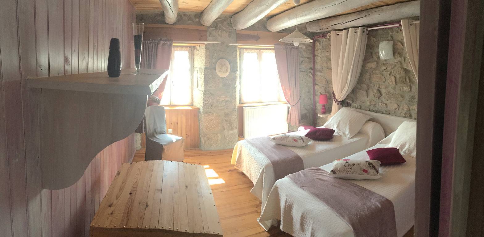 Bienvenue au Moulin du Chambon - Lilas in Peyre-en-Aubrac, Région de Mende