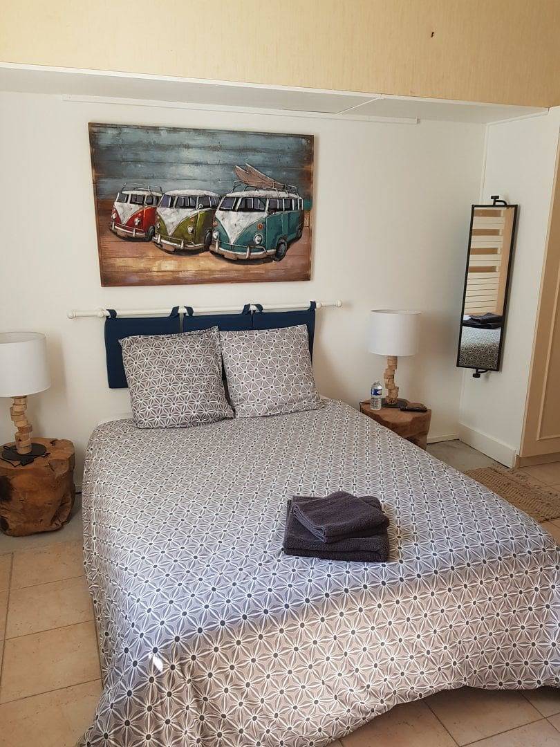 La Ferme des Ruelles - Chambre le Cellier in Moigny-sur-École, Parc naturel régional du Gâtinais français