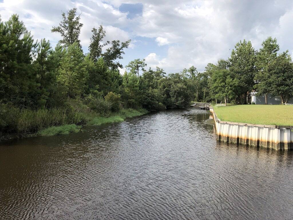 Entspannende Waterfront Getaway in Mississippi Gulf Coast