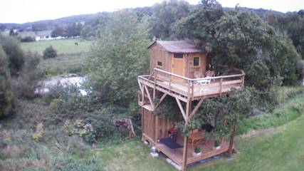 Chambre d’hôte pour 2 personnes, avec terrasse et vue à Valmont
