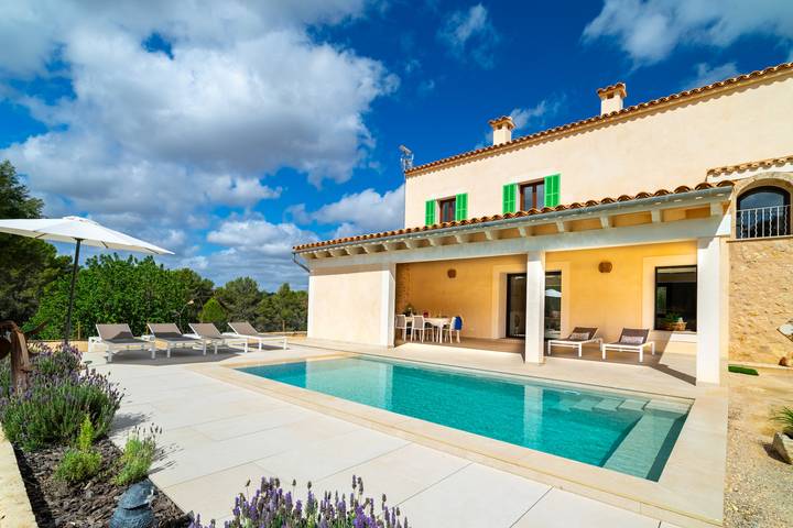 Villa for 6 people, with garden - 1