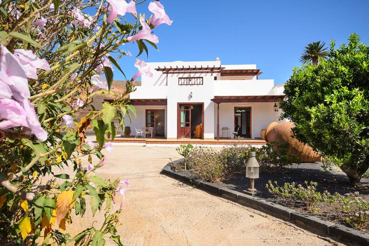 Villa pour 8 personnes, avec Balcon et Jardin