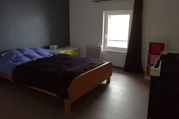 Location de vacances pour 16 personnes, avec jardin à Chirassimont - 4