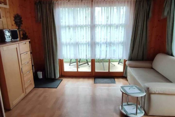 Ferienhaus für 3 Personen, mit Garten und Terrasse in Tanna