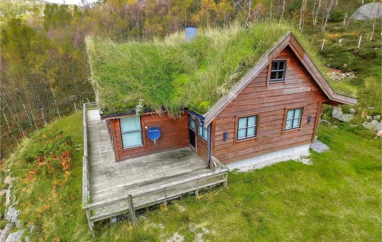 Ferienhaus für 8 Personen mit Terrasse in Bjerkreim