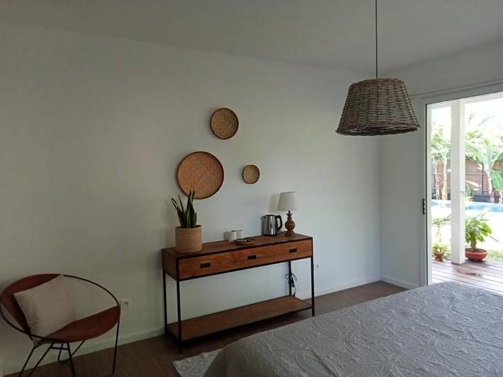 Gîte pour 2 personnes, avec vue ainsi que jardin et piscine dans Papara - 4