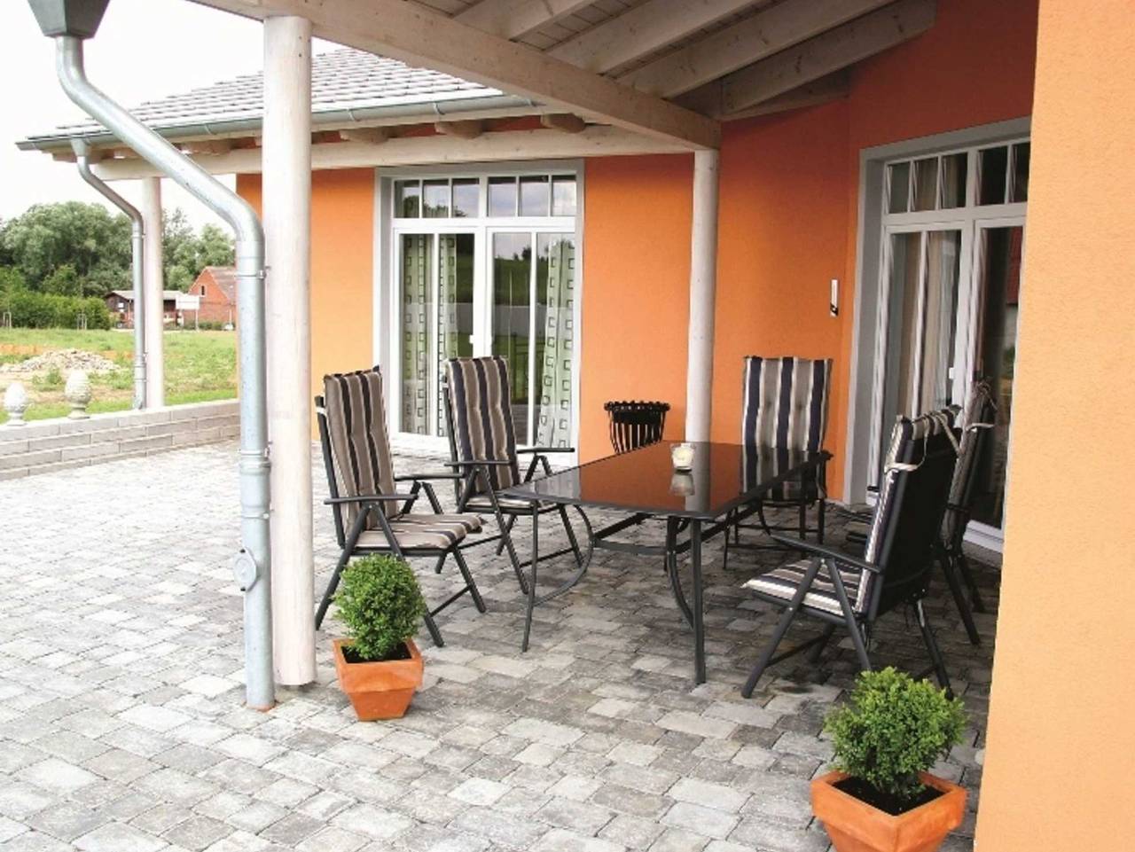 Ferienhaus in Strasen mit Pool, (Mundt, Roswitha) H1 in Strasen, Wesenberg
