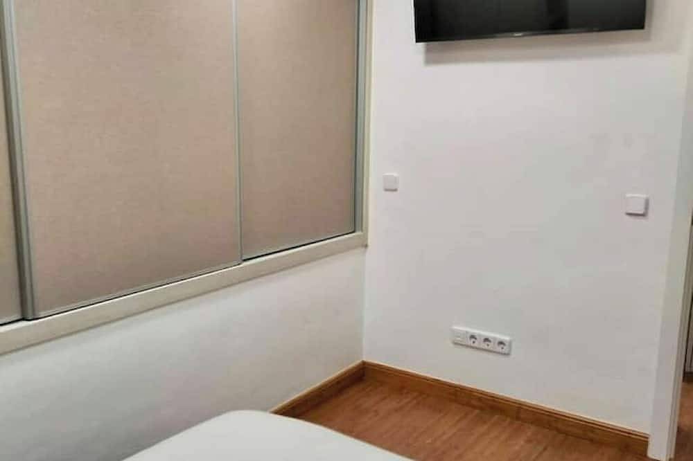 Entire apartment, * Cosy duplex * Downtown * in Brunete, Madrid Province