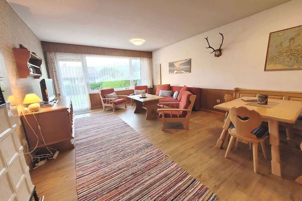 Ferienhaus gemütlich mit Liegewiese in Sonnenalm, Bad Mitterndorf