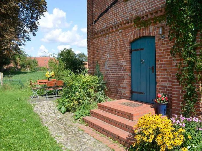 Ferienwohnung für 4 Personen, mit Terrasse und Garten sowie Sauna in Mecklenburgische Schweiz - 3