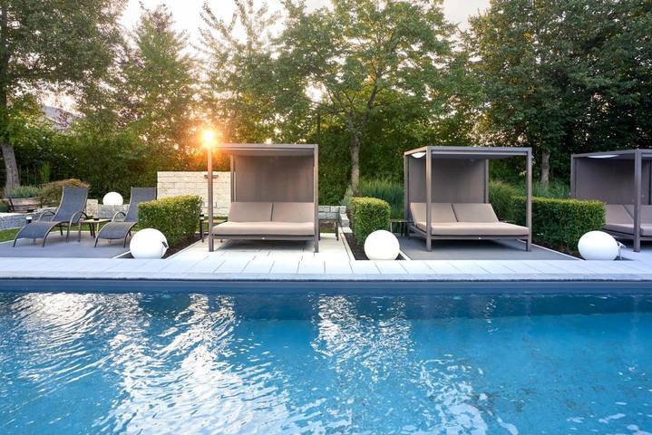 Hotel für 2 Personen, mit Balkon und Whirlpool sowie Terrasse und Garten in Regensburg - 3