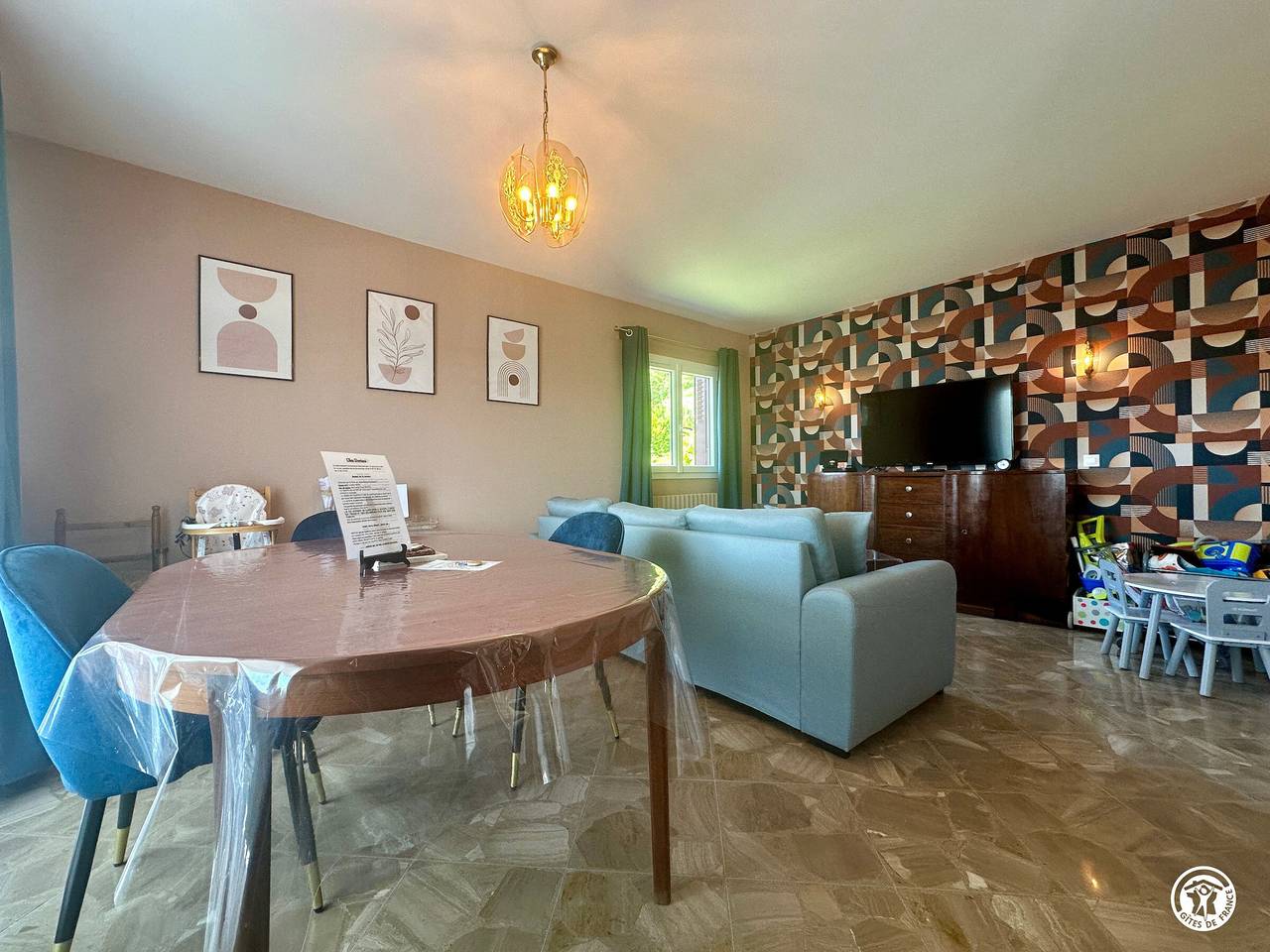 Cozy cottage with private spa and garden in Ancy-le-Franc in Ancy-le-Franc, Avallon region