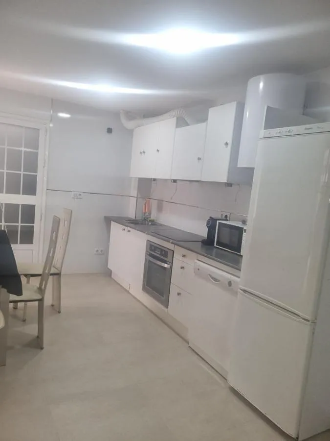 Apartamento de vacaciones para 6 personas, con terraza y vistas - 1