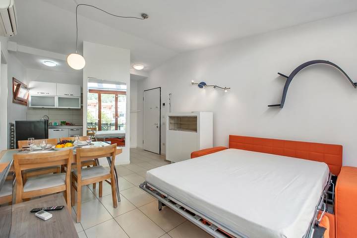 Ganze Wohnung, Garda Therme Apartment with Balcony & Mountain Views in Linfano, Arco