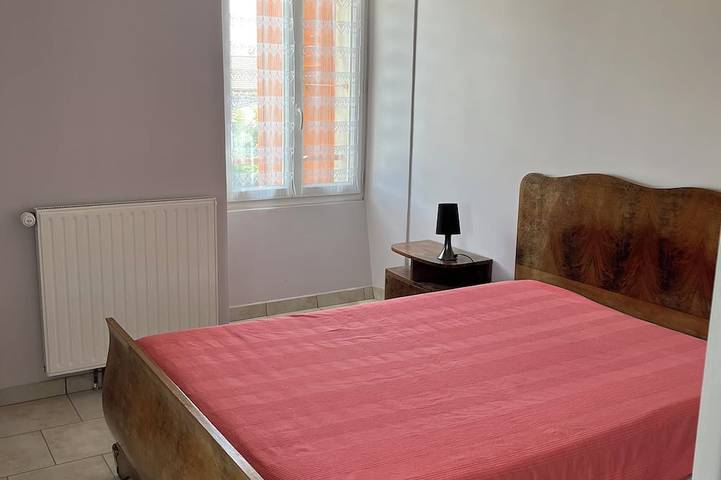 Location de vacances pour 10 personnes à Saint-Étienne-du-Vigan - 2