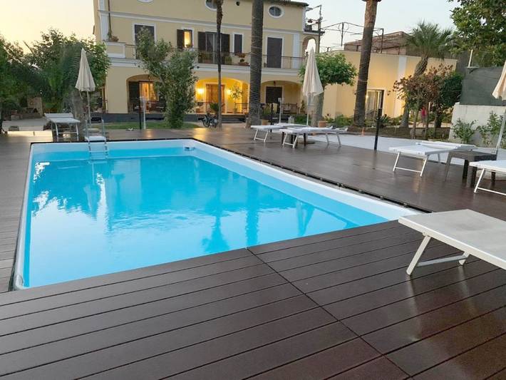 Gîte pour 2 personnes, avec piscine ainsi que vue et balcon à Castellammare di Stabia - 3