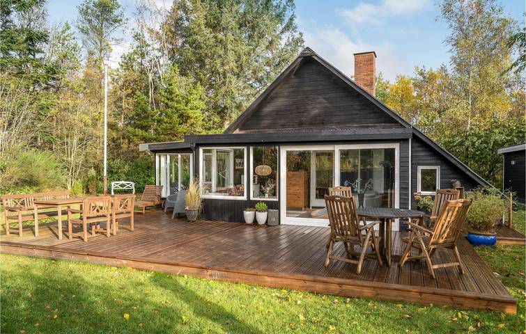 Ferienhaus für 6 Personen, mit Terrasse und Garten