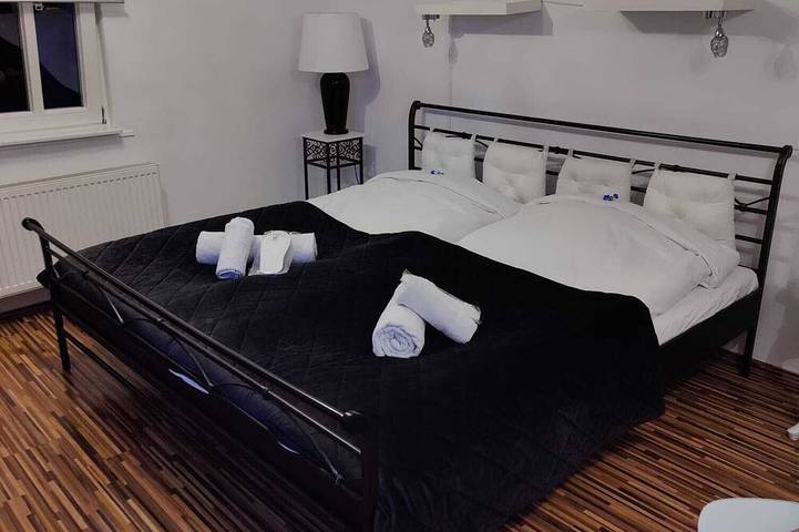 Ferienwohnung für 3 Personen, mit Terrasse in Oberursel