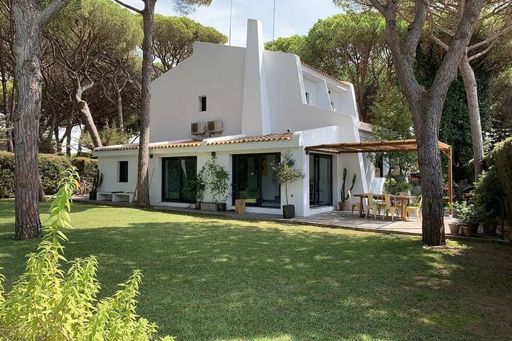 Maison de vacances pour 11 personnes, avec jardin ainsi que jacuzzi et terrasse à Roche