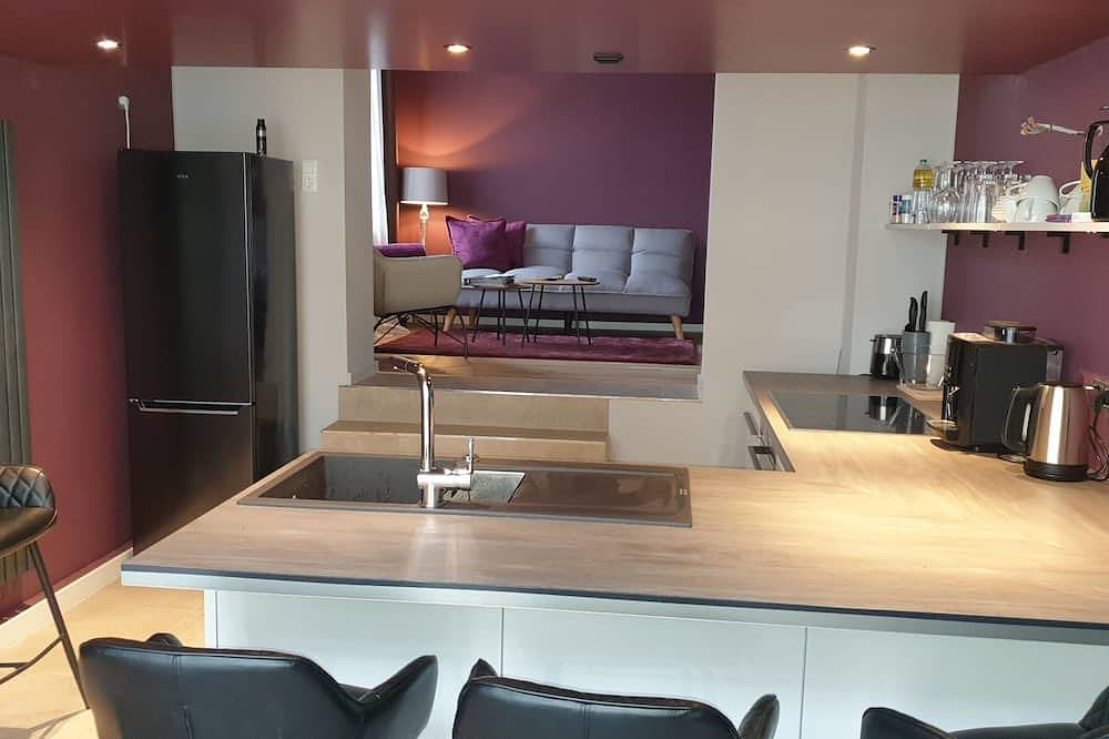 Ganze Wohnung, Schönes Loft mit kostenlosem Parkplatz in Cotta, Dresden