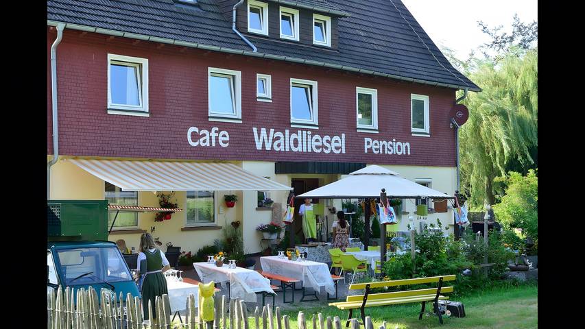 Habitación 'Panorama' con terraza compartida, jardín compartido y Wi-Fi in Dornstetten, Selva Negra Central