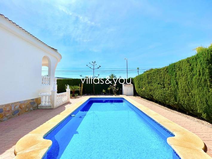 Casa rural para 9 personas, con piscina además de jardín y terraza, Se admiten mascotas en Rojales - 2
